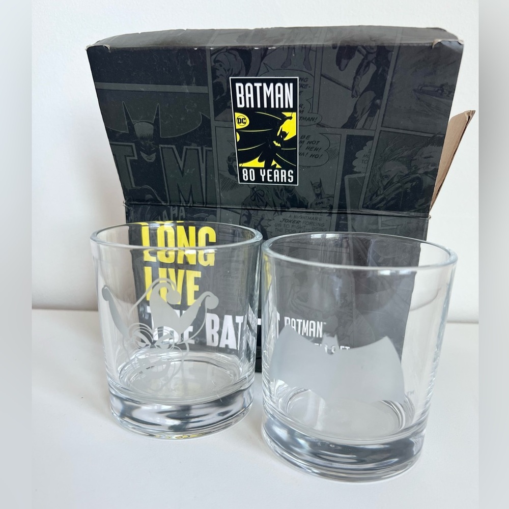 Batman 80th Anniversary Glass Tumbler Set Etched Batman & Joker Logos